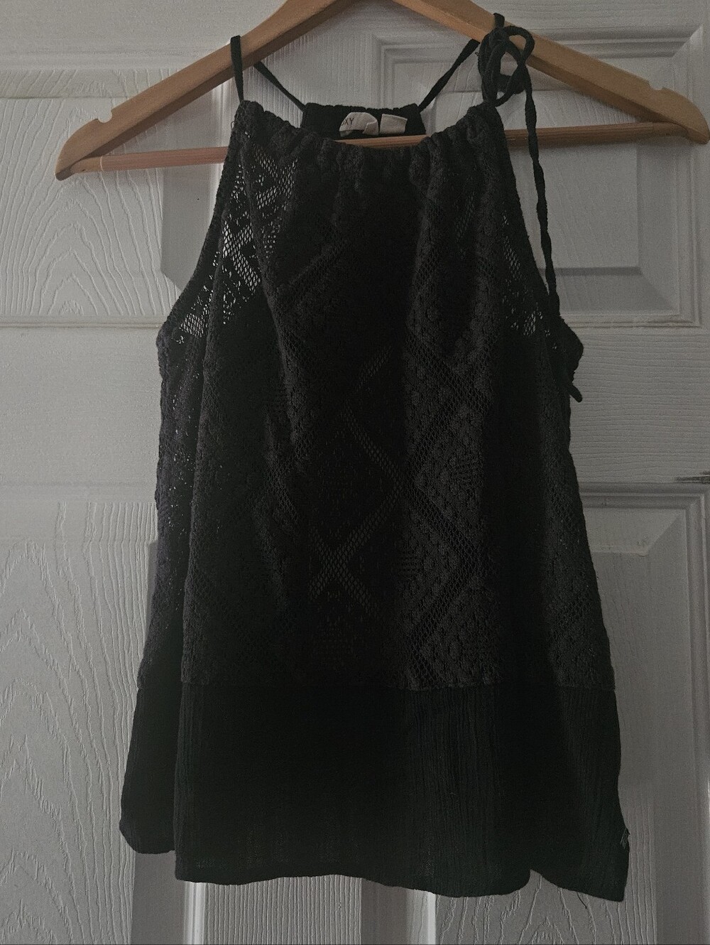 Roxy Black Crochet Open Back Halter Cami with Tie Straps M